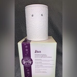 Scentsy - Lace